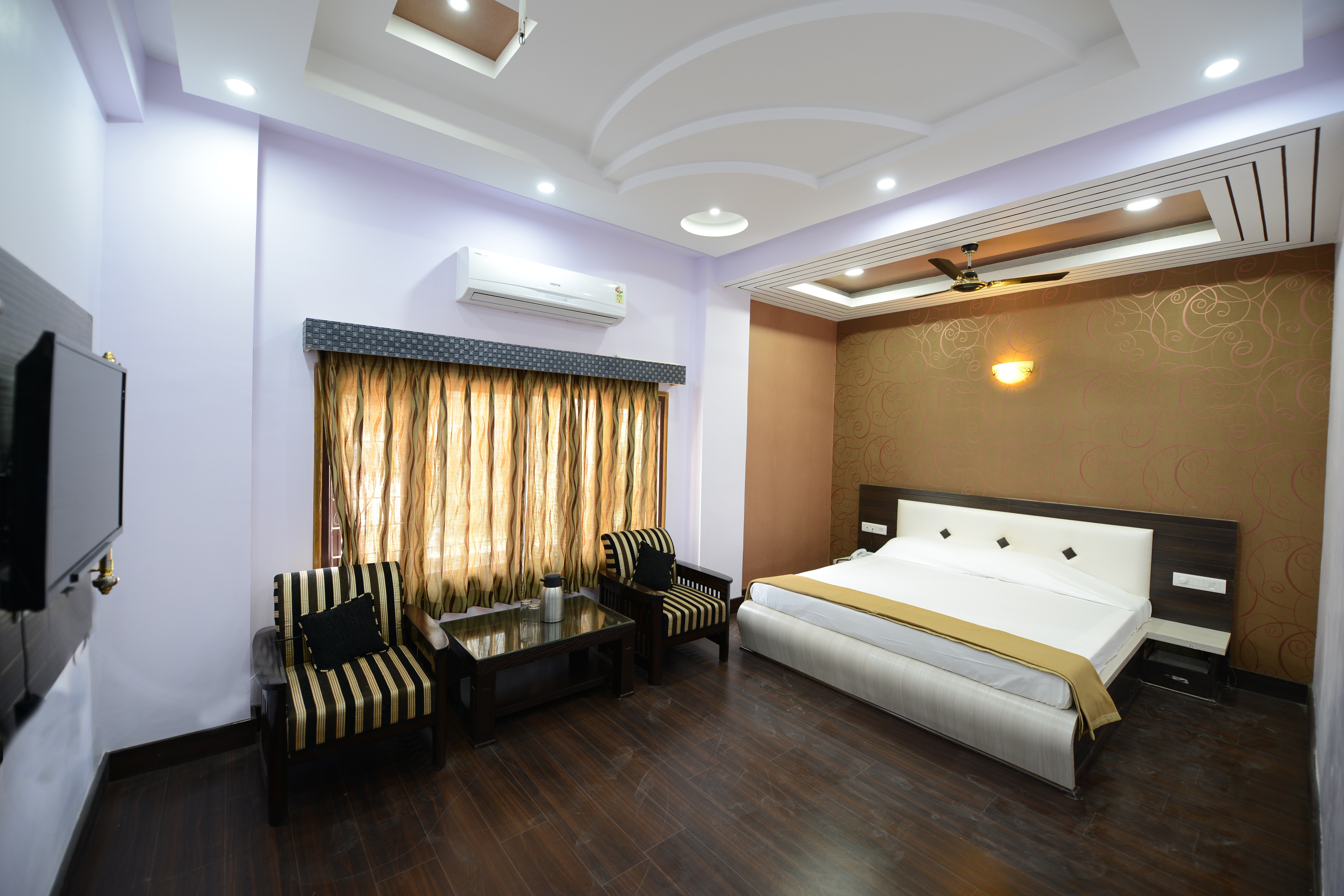 Hotel Banwari Palace-Deluxe